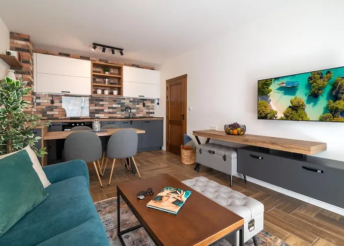 アパート Incanto ルセ